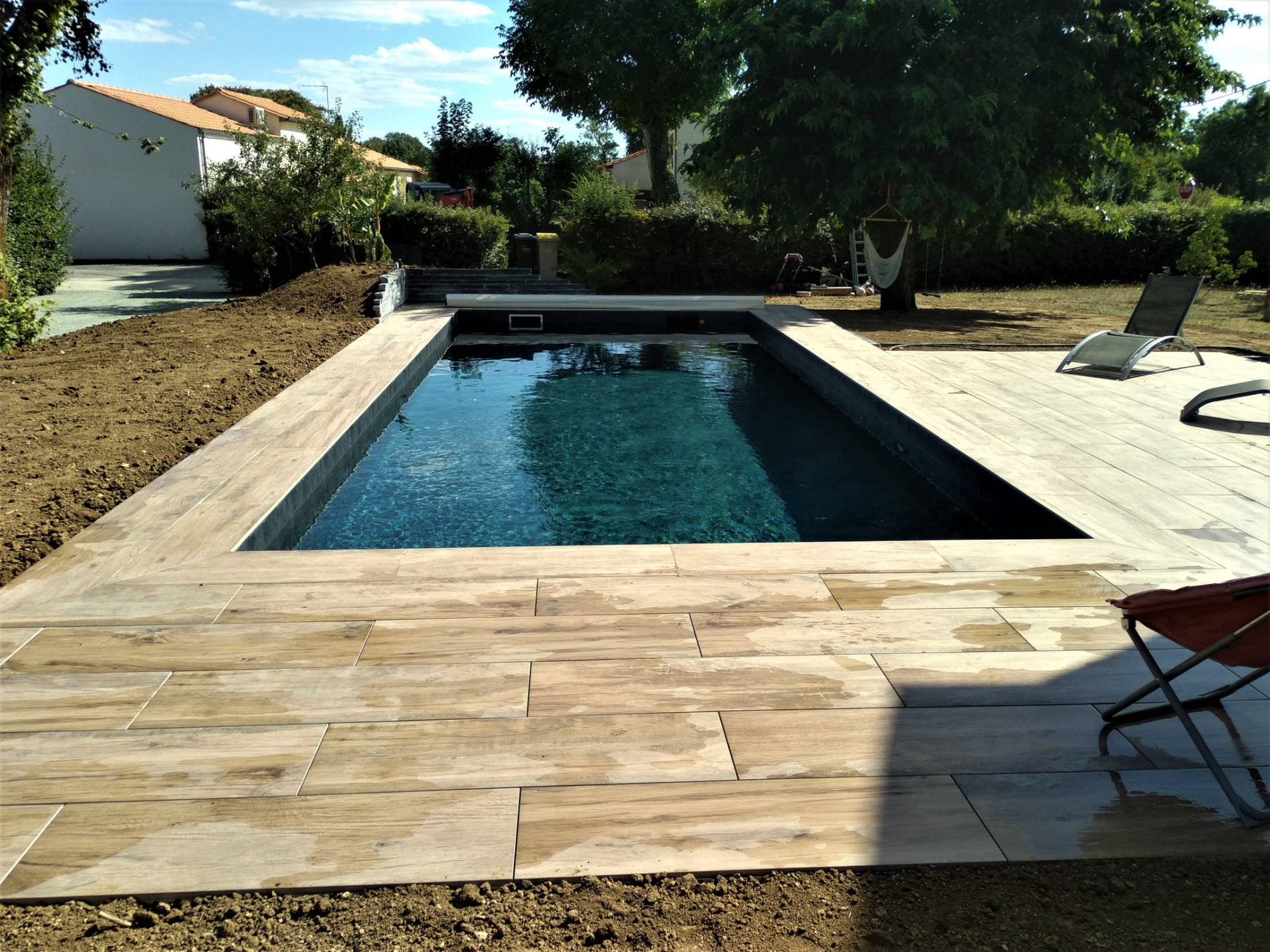 Aménagement autour d'une piscine